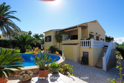 Villa en Bahia Azul