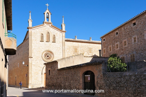 La iglesia del pueblo