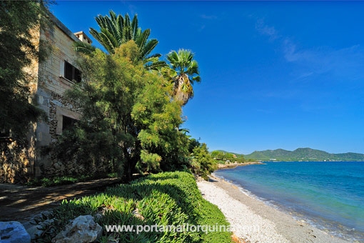 Villa en Port Verd con acceso directo al mar