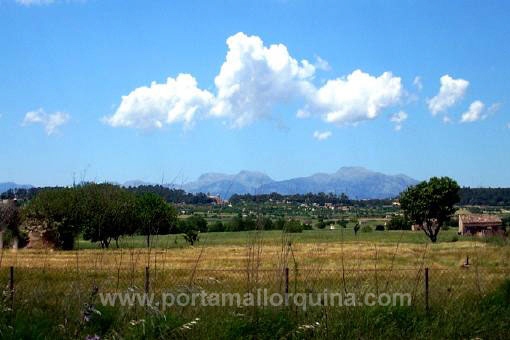 Vista hacia la Sierra de Tramuntana