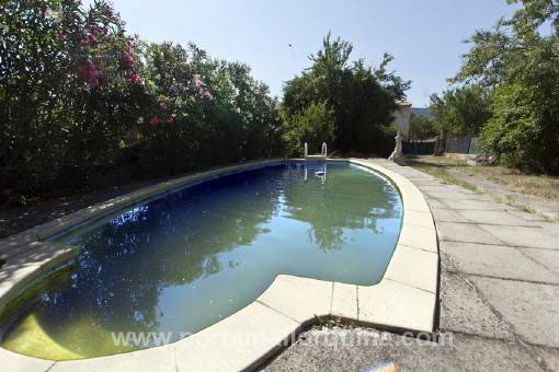 Piscina privada de la casa en Campanet