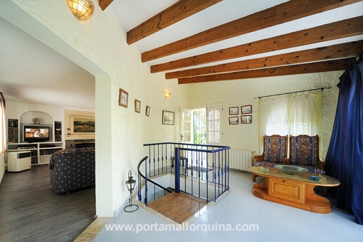 Galería en la segunda planta de la casa
