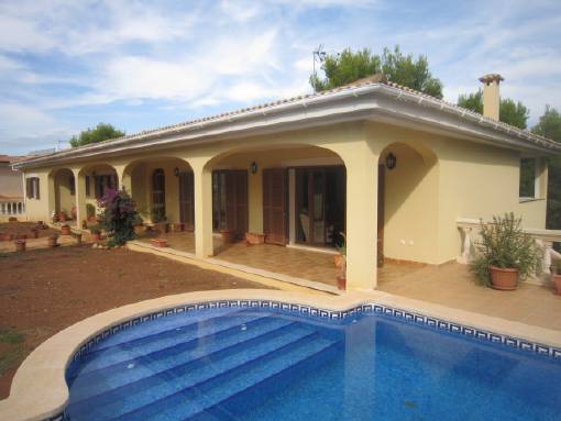 Villa en Cala Vinyas para alquiler