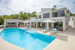 Impresionante villa en Santa Ponsa con vistas al campo de golf