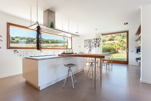 106523-finca-san-lorenzo-kueche-offen-kochinsel