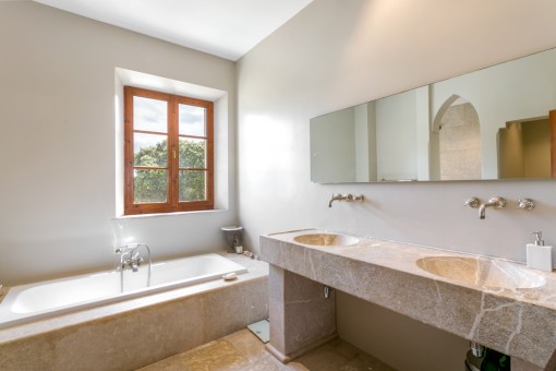 Maravillosa propiedad con vistas espectaculares en Selva - comprar