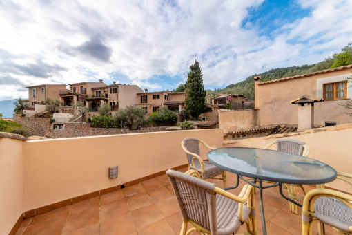 Terraza con vistas sobre el pueblo