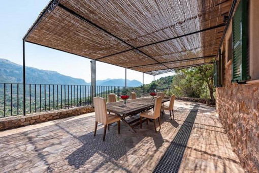 Finca soleada con imponentes vistas en Fornalutx