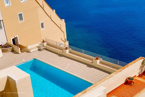 Piscina comunitaria