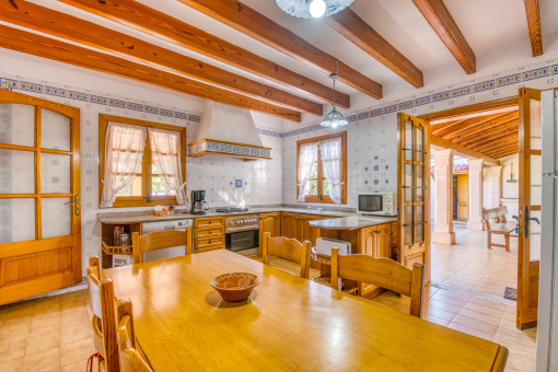 Cocina con comedor