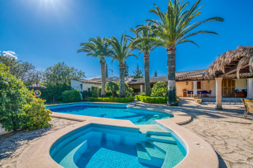 Piscina soleada