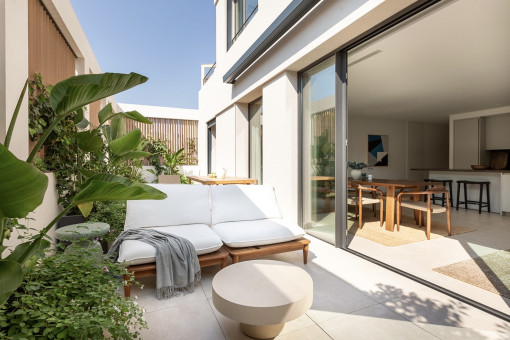 Amplia terraza privada