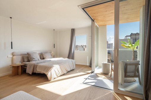 Dormitorio principal con terraza privada