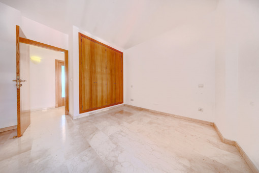 Uno de tres dormitorios