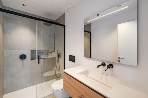 Baño en suite del dormitorio principal