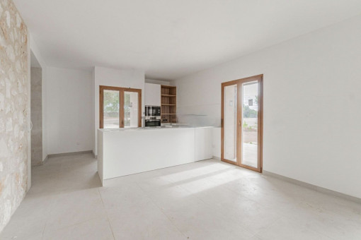 Cocina con isla de cocina