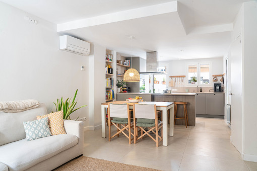 Concepto abierto de salón