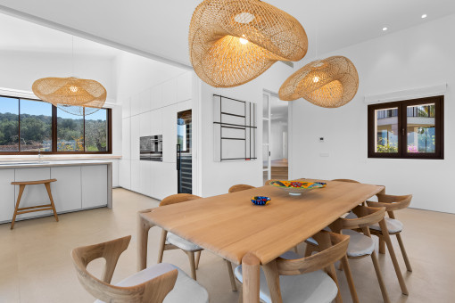 Cocina independiente y cerrable de alta gama, ideal para máxima discreción y confort diario