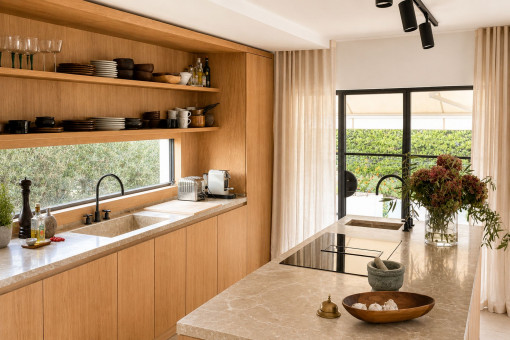 Cocina de diseño con materiales de alta calidad