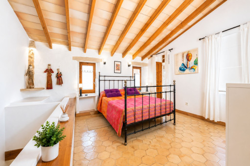 Amplio dormitorio en la planta superior