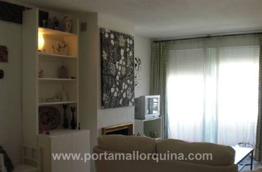 Bonito apartamento amueblado con chimenea en Palma