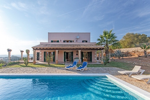 Hermosa finca con vistas sobre Mallorca en Son Macia