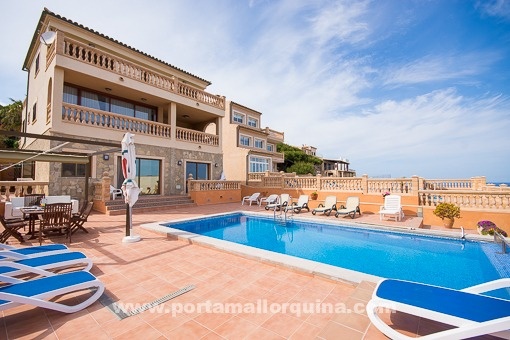 Villa en Cala Mesquida para vender