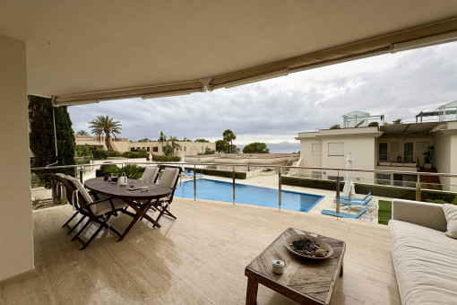 Terraza con vistas al mar