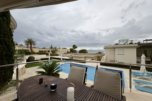 Terraza con vistas al mar