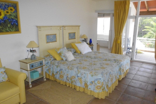 Dormitorio luminoso