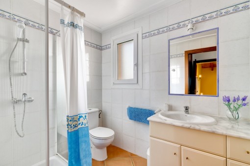 Baño con ducha