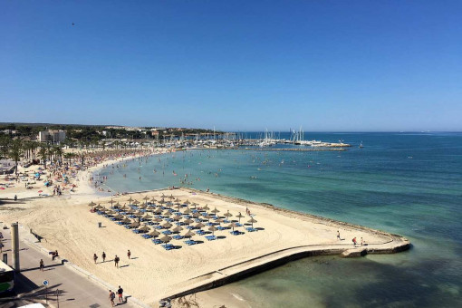 Fantásticas vistas a la playa y al mar