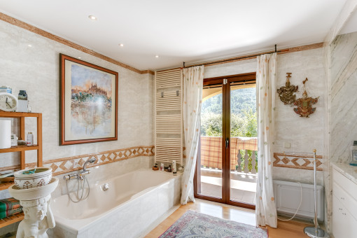 Baño principal con acceso a la veranda