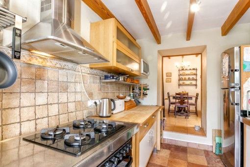 Acogedora y luminosa casa en el pueblo de Alaró con piscina y vistas