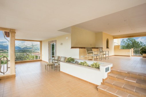 Otra terraza cubierta