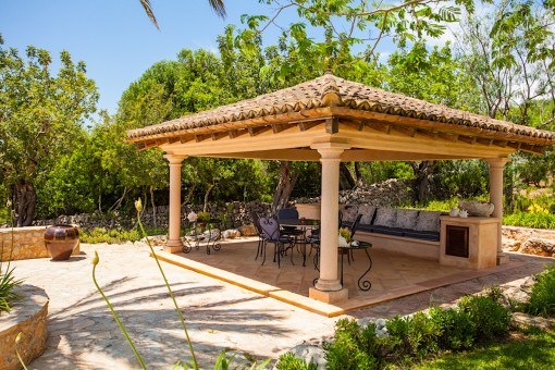 Finca única con vistas al mar y total privacidad en medio de un