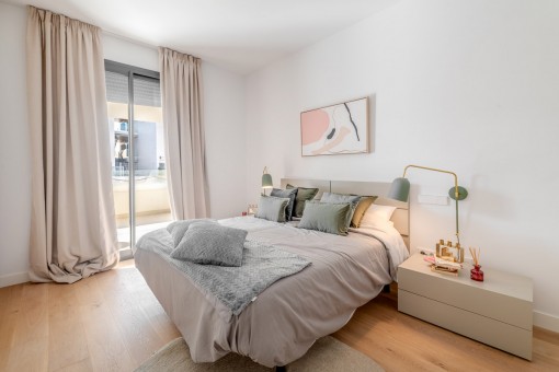 Ático de 4 dormitorios con terraza en la azotea y vistas al mar en un