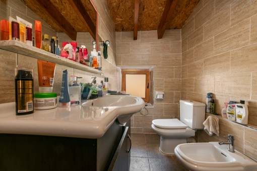 Casa de pueblo tradicional con bodega, patio y piscina en Llucmajor
