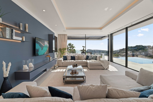 Sala de estar con magníficas vistas al mar