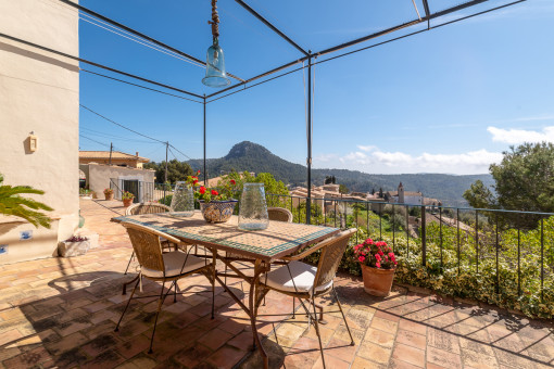 Encantadora terraza con vistas