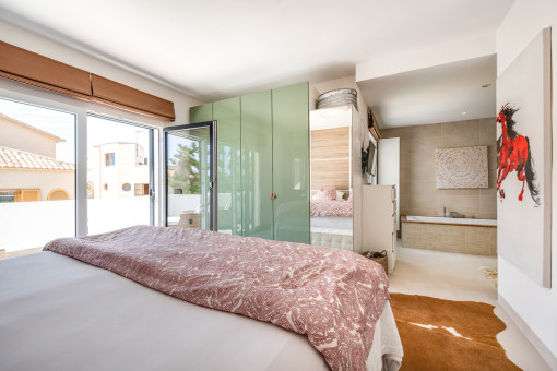 Vista al baño en suite