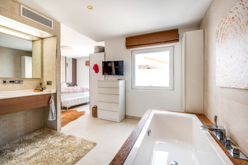 Baño en suite fantástico