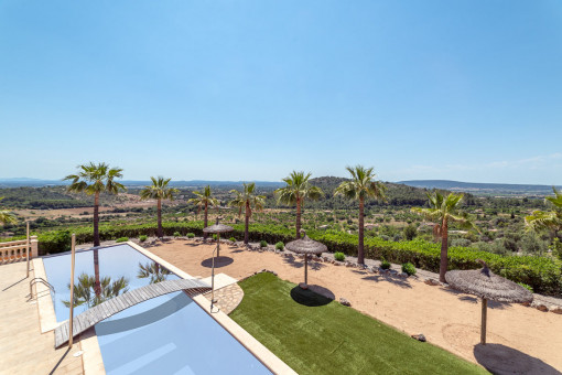 Finca de piedra con excelentes vistas panorámicas de nueva construcción  en Alaró