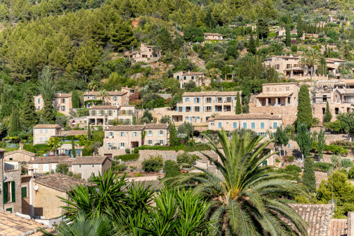 Casa de pueblo con una vista maravillosa en Deià