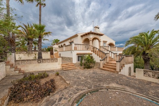 Vista exterior de la villa