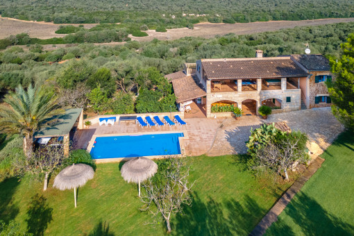 Gran propriedad rodeada de naturaleza cerca de Manacor