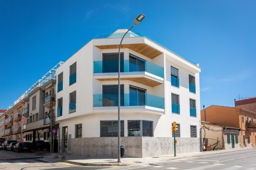 Moderna casa pasiva con 4 viviendas y vista al mar en El Molinar 