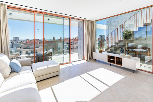 Salón con terraza
