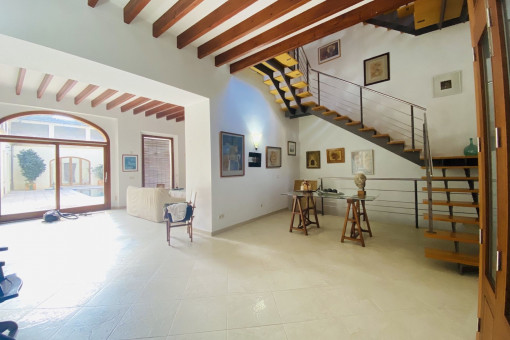 Salón y entrada
