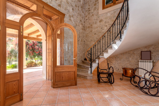 Entrada noble